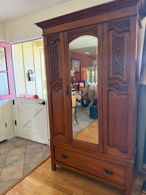 Carved Mirror Door Wardrobe