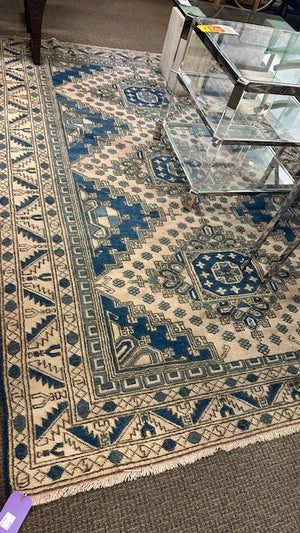 Hand Knotted Wool Rug 8' 7" x 5' 10"