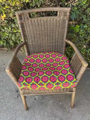 Indoor/Outdoor Wicker Chair with Cushion