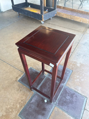 Rosewood Pedestal Stand