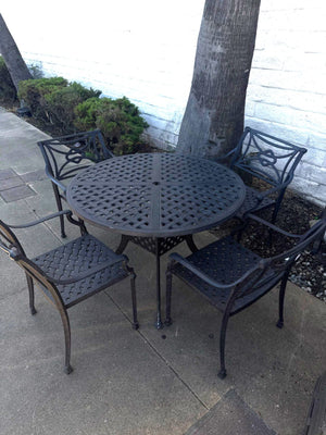 Almafi  Outdoor Patio Set (table + 4 chairs)