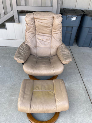 Stressless Reclining Chair and ottoman
