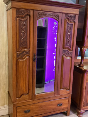 Carved Mirror Door Wardrobe