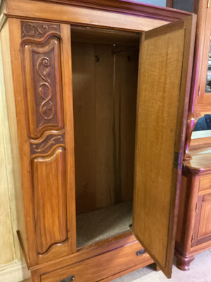 Carved Mirror Door Wardrobe
