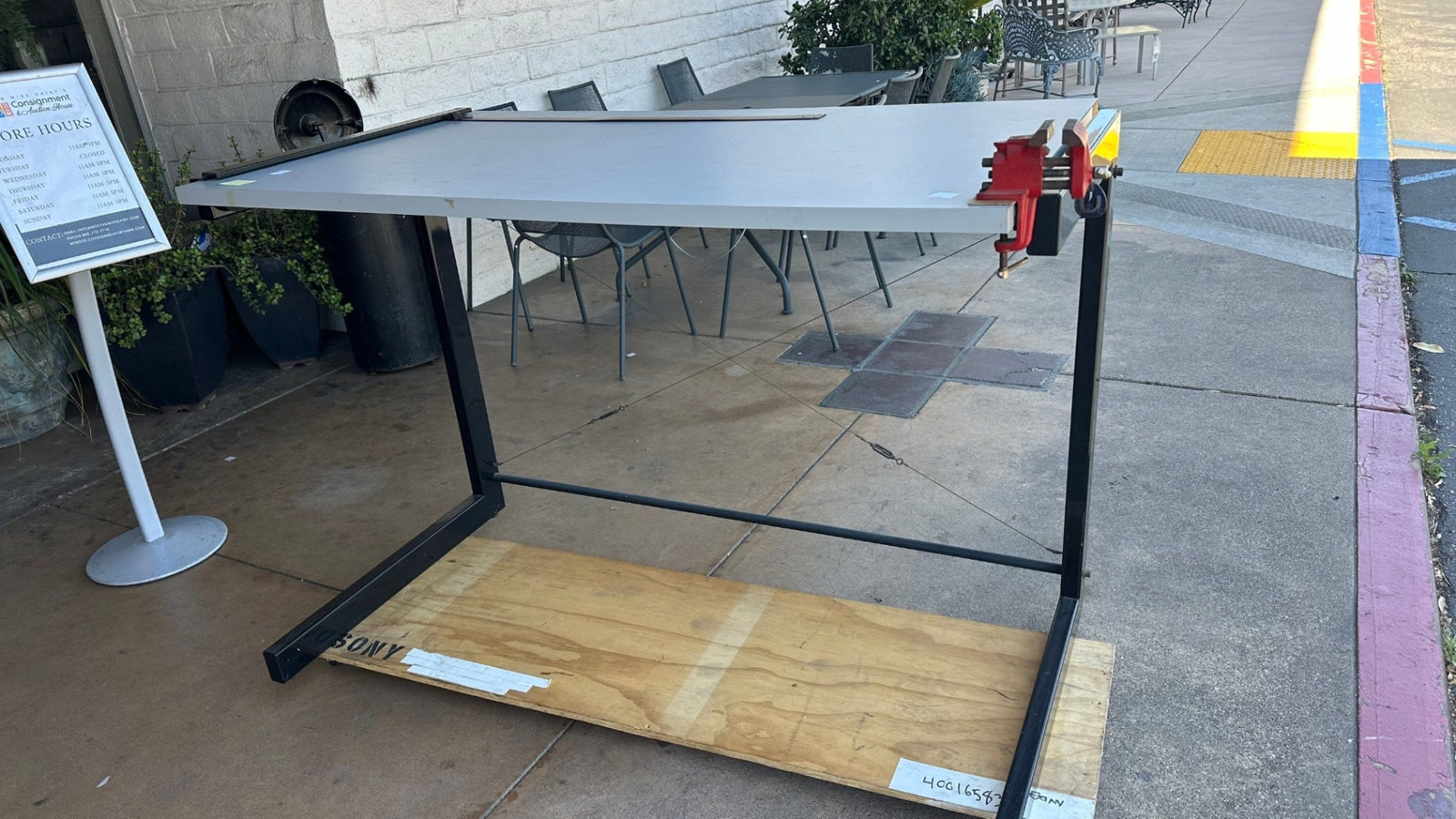 Wooden Drawing Table 52x37x40