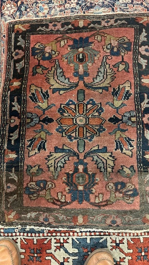 Small Persian Hamadon  Rug 53x72