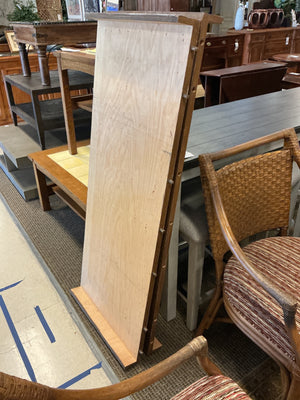 Extending Round Dining Table+ 2 leaves + 6 Chairs