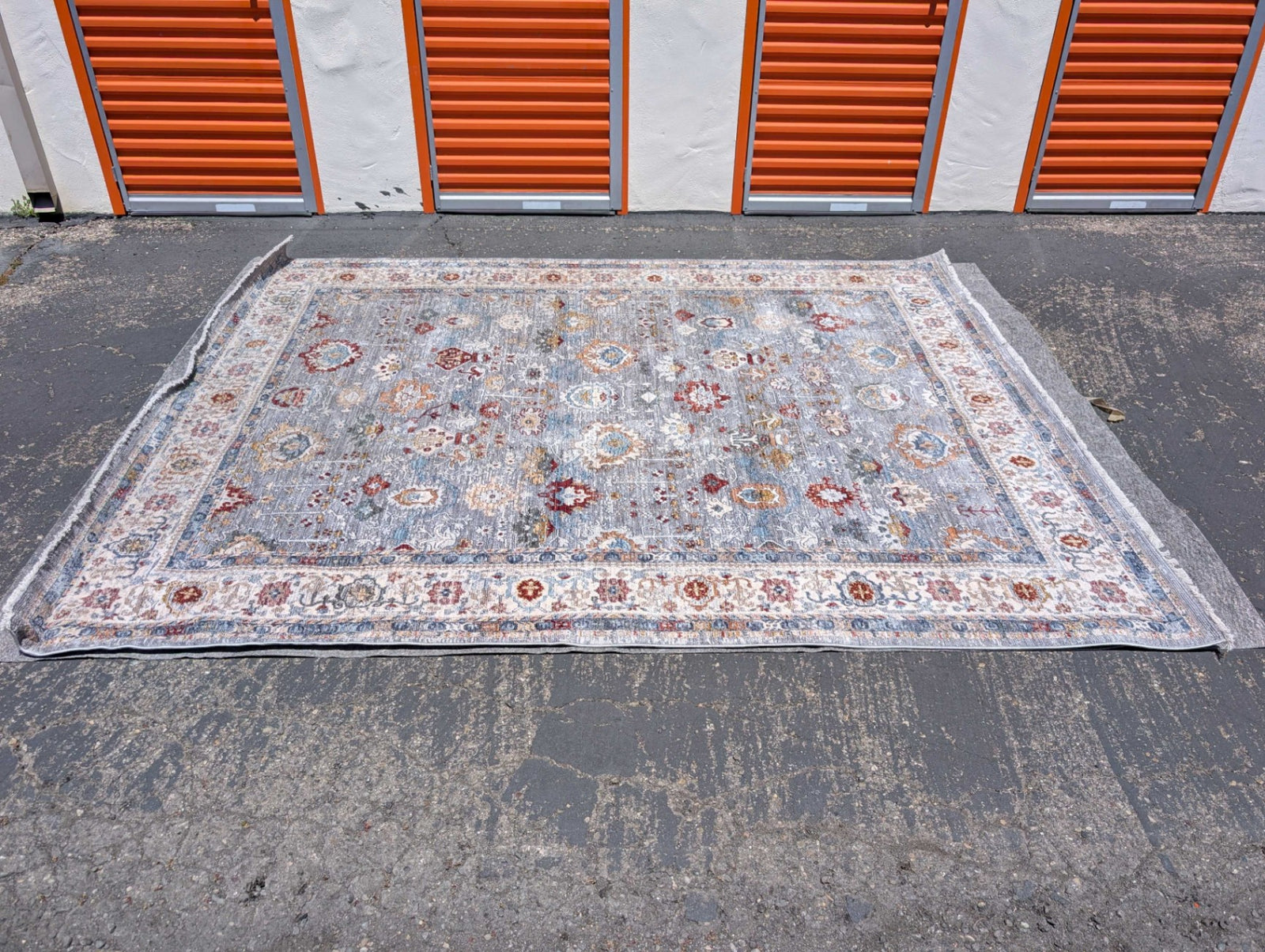 Lauren Ralph Lauren Area Rug  8'x 10'.2