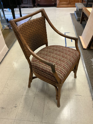 Extending Round Dining Table+ 2 leaves + 6 Chairs