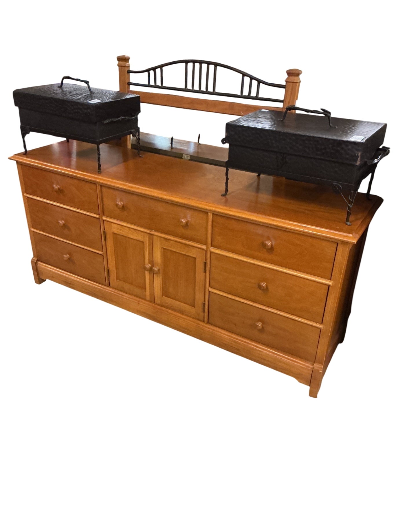 Modern 9 Drawer Dresser