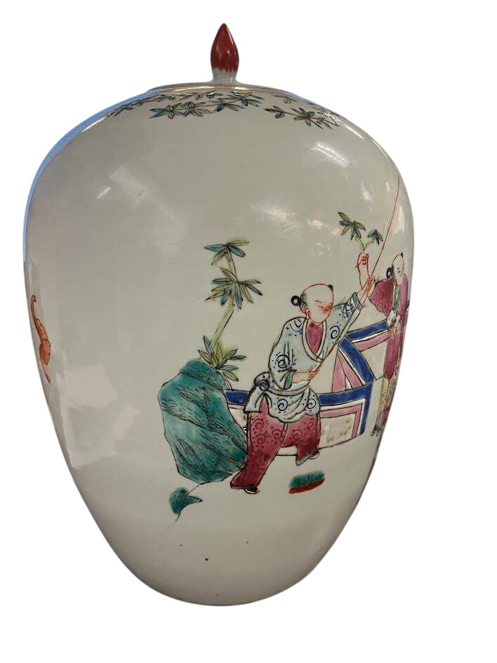 Chinese Porcelain Famille Rose Ginger Jar With Red Finial Lid Mid Century 13"