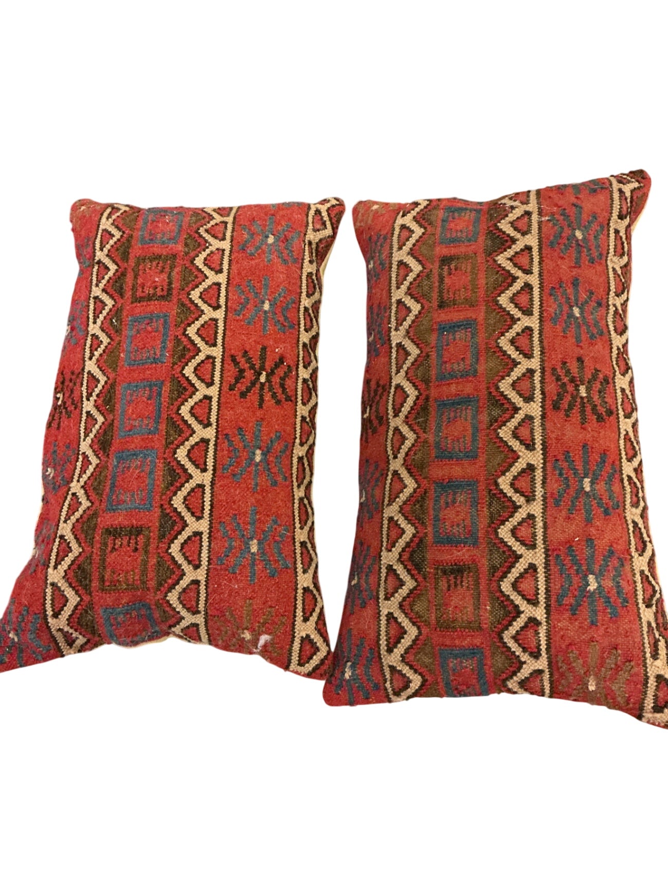 POTTERY BARN Kilim Pillows Cotton & Wool Blend 16 x 26 Made in India (x2)