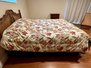 Botanical Print Comforter (small tear on back)