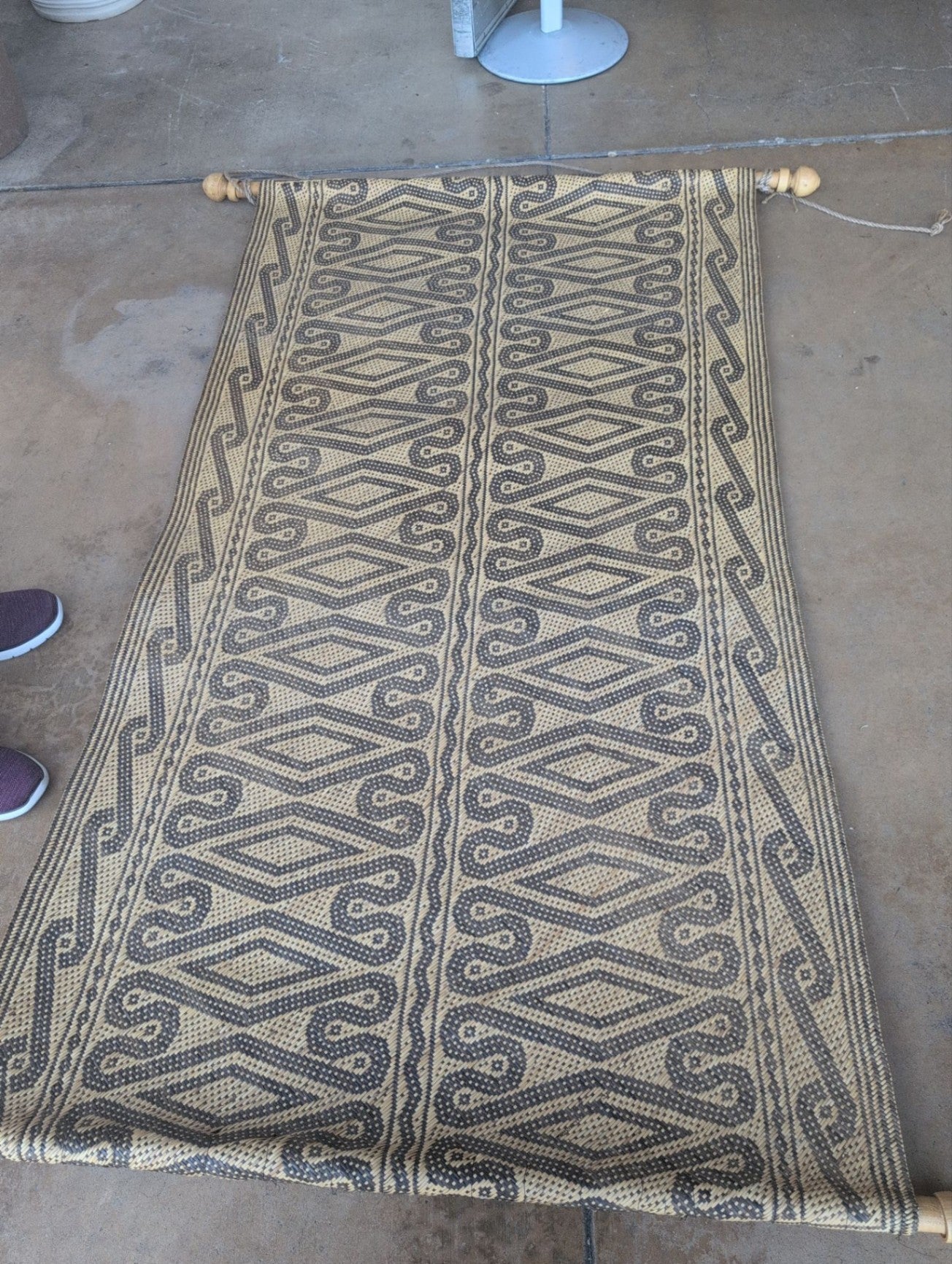 Grass/Reed Wall Hanging Tapestry with Rods