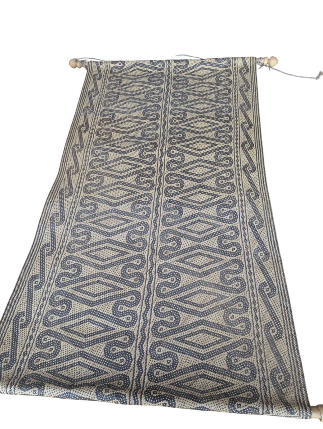 Grass/Reed Wall Hanging Tapestry with Rods
