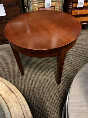 Small Round Side Table 24"x24"