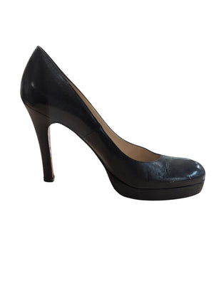 CHRISTIAN LOBOUTIN Vintage Black Leather High Heels Size 40
