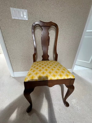 Pennsylvania House  Cherry Queen Anne Side Chair