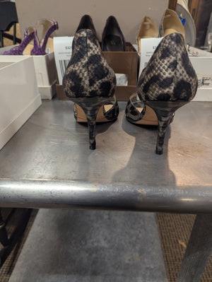 MANOLO BLAHNIK Boa Leopard D'Orsay Heels Size 40