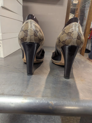 GUCCI Vintage Bamboo Peeptoe Pumps Size 9
