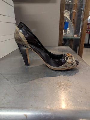 GUCCI Vintage Bamboo Peeptoe Pumps Size 9