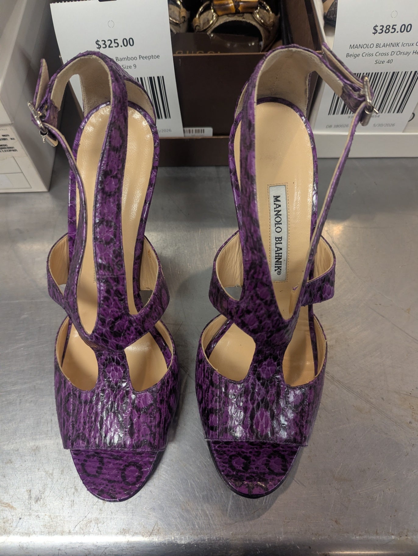 MANOLO BLAHNIK Purple Veromod Snake Skin Lilla Heels Size 40