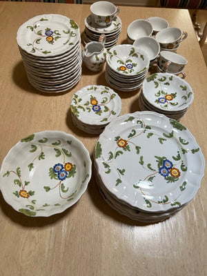 Cantagalli Italian Majolica Dish Set (54 Piece Details in Measurements)