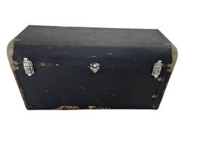 Antique  Model T Trunk  3x2x1.5’