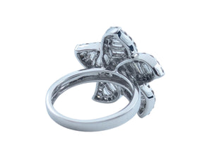 Ring 18k White Gold w/ Diamonds Variation of Cuts, Star Shaped