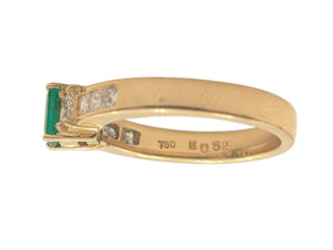 Ring 18k Yellow Gold Center Emerald w/ Princess Cut Channel Diamonds
