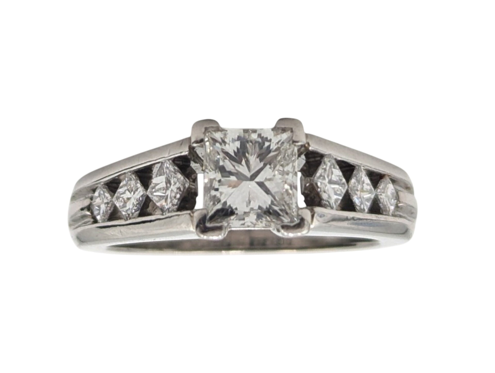 Ring PT950 w/ Princess Cut Diamonds