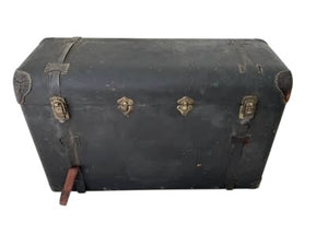Antique  Model T Trunk  3x2x1.5’