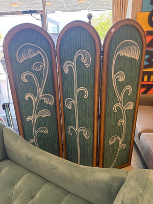 Three-Panel Blue/Green Screen – 20" x 69" Panels