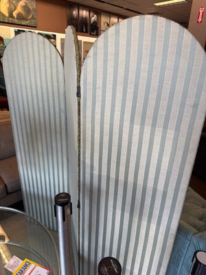 Three-Panel Blue/Green Screen – 20" x 69" Panels