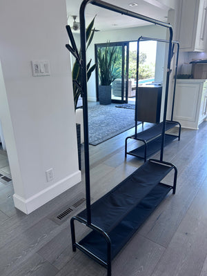 Free Standing Garment Rack 59x43
