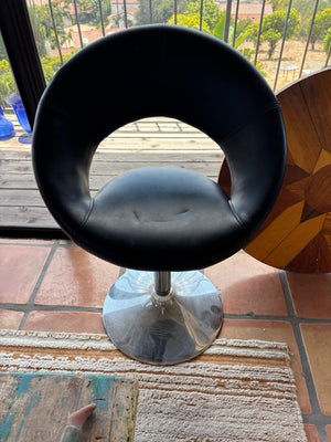 Black Swivel Chair