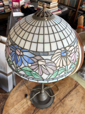 Vintage Tiffany Style Stained Glass Table Lamp 13x27.5