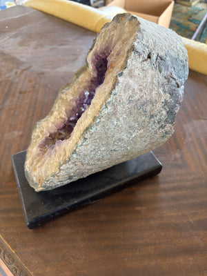 Amethyst geode