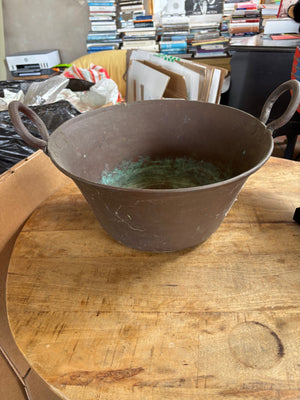 Metal bucket with handles