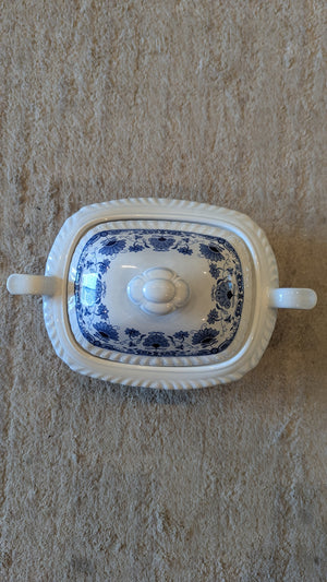 1 porcelain casserole dish