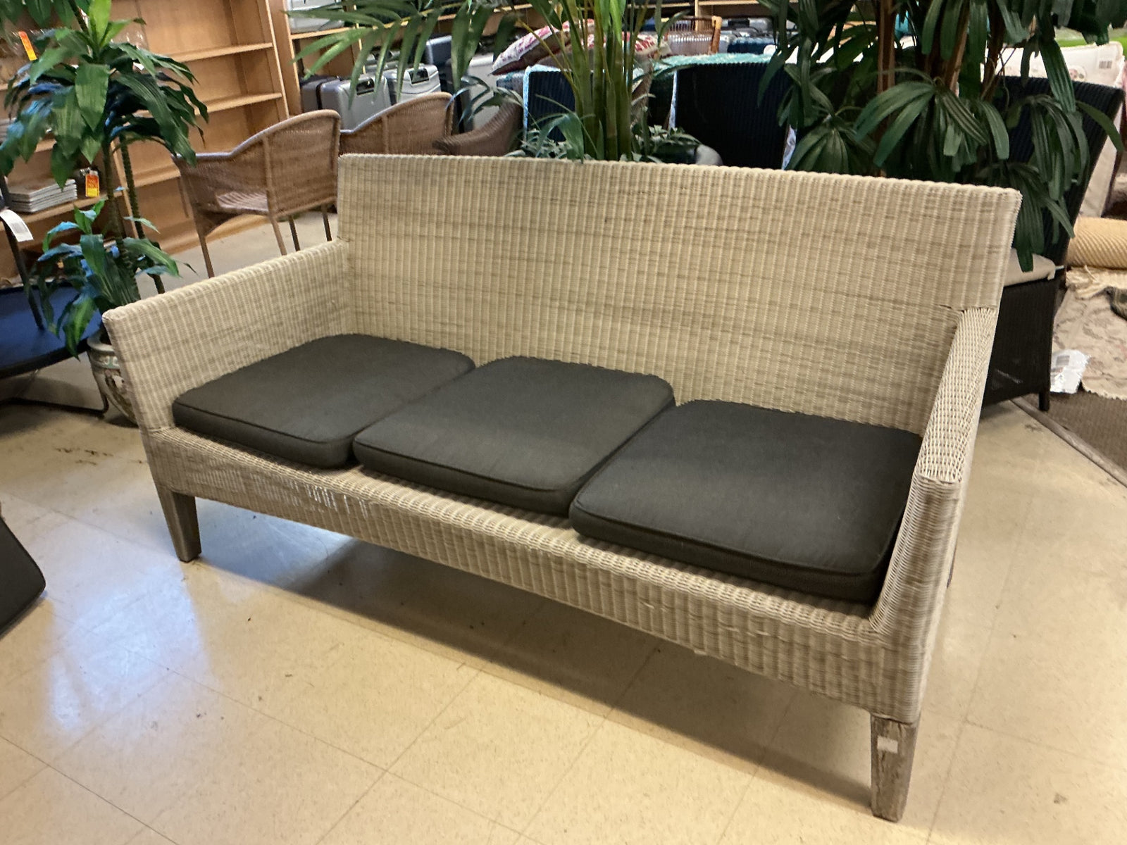 Kingsley Bate Wicker  Patio Sofa 74" W.