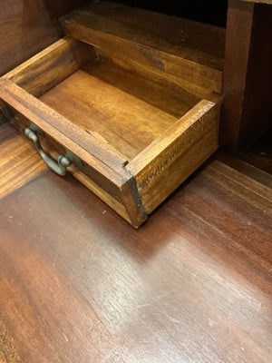 Vintage English Tudor Writing Desk 22x39x38