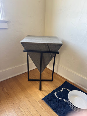 Diamond Sofa Vector Large Accent Table