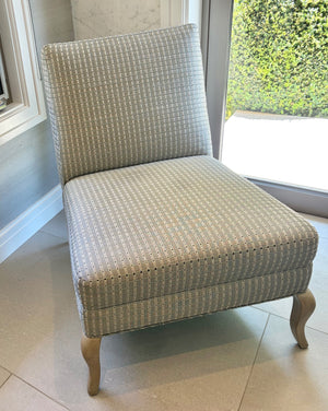 Zambrano Side Chair 34" H x 25" W x 21"