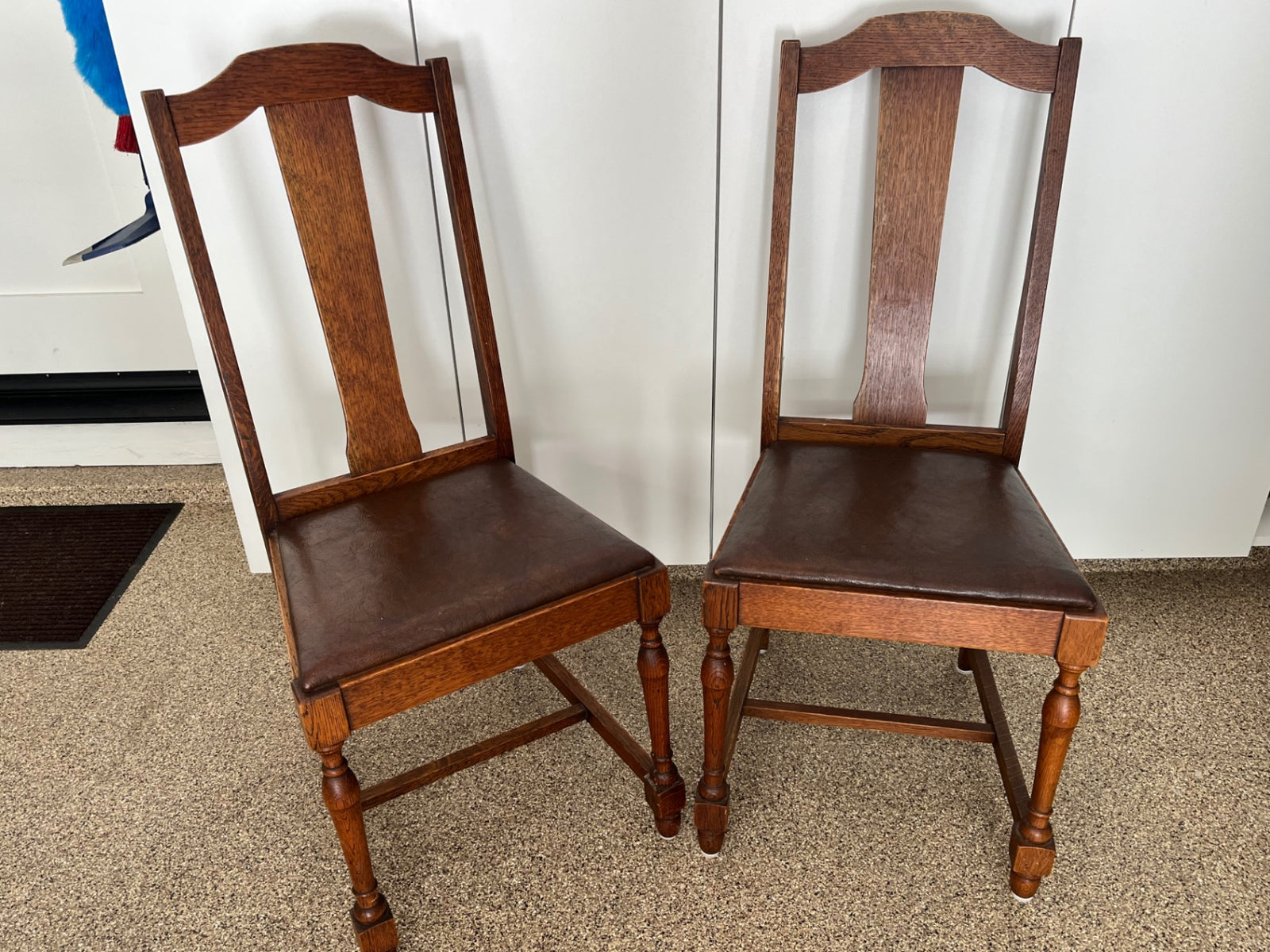 Oak Dining Chairs (pair)