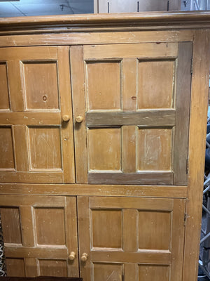 English Pine Cupboard / Housekeepers Cabinet (60x23x80)