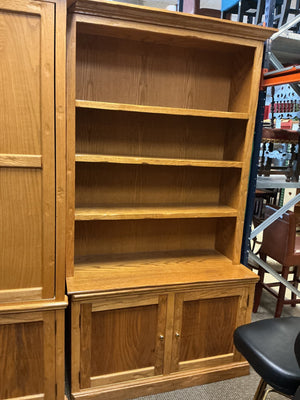 Oak 3 Piece Bookcase Cabinet (150x22x82)
