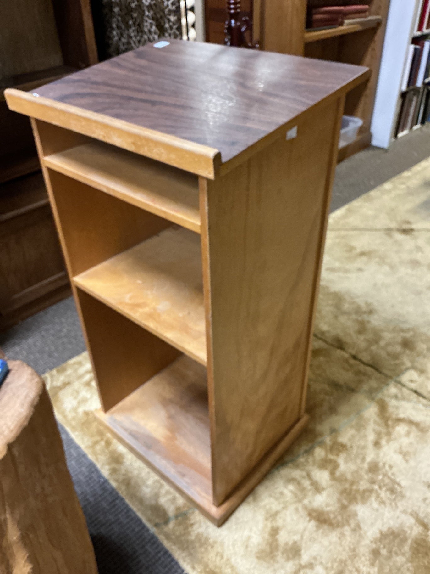 Solid Hardwood Podium (23x19x42)