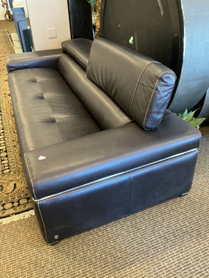 Natuzzi Italia Avana Contemporary Leather Sofa prices 95" W.
