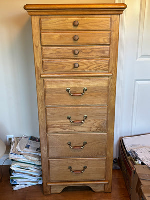 Lexington Oak Lingerie Chest 17x22x37